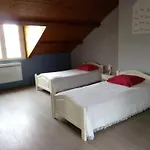 Spacieuse Avec Piscine Privee A - 330 M² Villa
