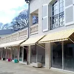 Spacieuse Avec Piscine Privee A - 330 M² * Ranton