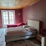 Villa Spacieuse Avec Piscine Privee A - 330 M²