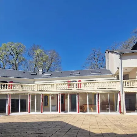 Villa spacieuse avec piscine privée à Ranton - 330 m² Βίλα Ranton