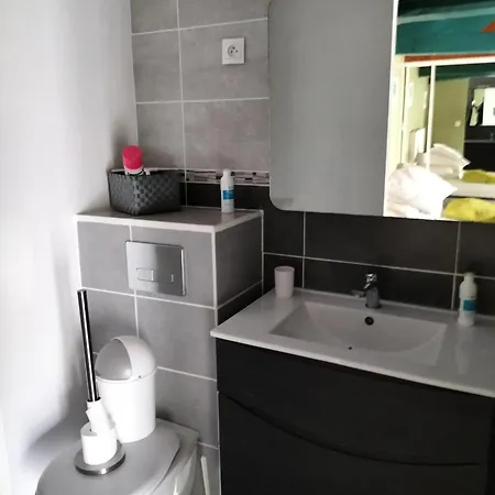 Villa spacieuse avec piscine privée à Ranton - 330 m² Βίλα