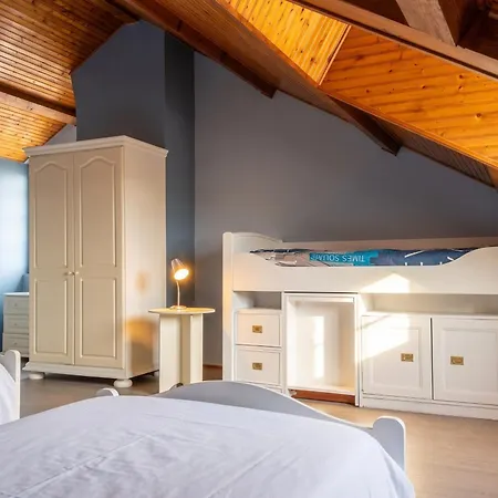 Вилла Spacieuse Avec Piscine Privee A - 330 M² *