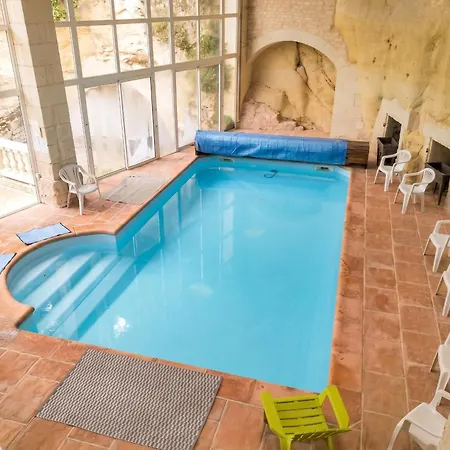 Spacieuse Avec Piscine Privee A - 330 M² Ranton