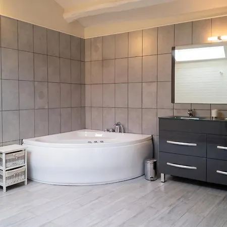 Spacieuse Avec Piscine Privee A - 330 M² Вилла Ranton