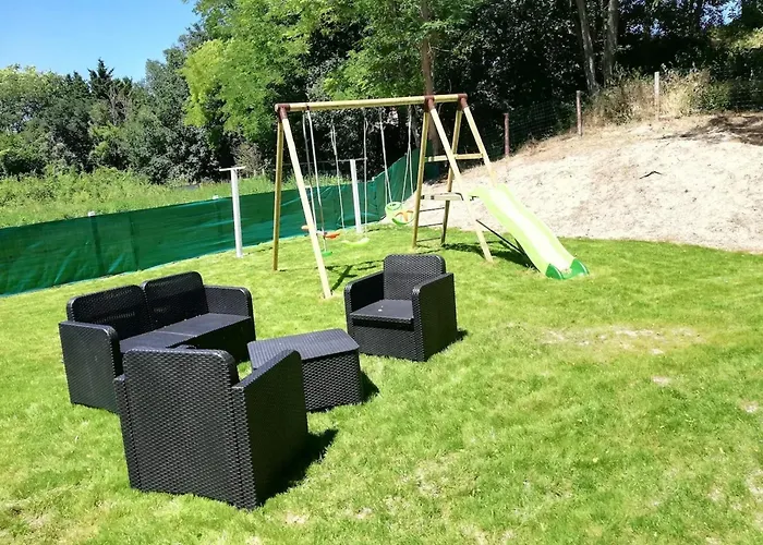 别墅 Villa Spacieuse Avec Piscine Privee A Ranton - 330 M²