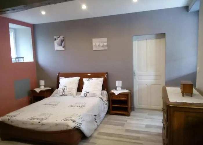 Villa Spacieuse Avec Piscine Privee A Ranton - 330 M² 别墅 Ranton